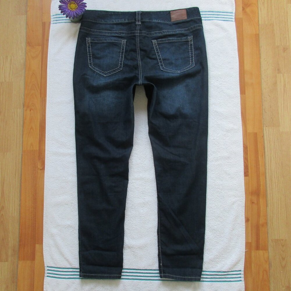 MAURICES Jeans Size 18 Dark Blue Jegging - Picture 8 of 11